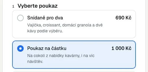Prodejní stránka s objednávkovým formulářem na telefonu